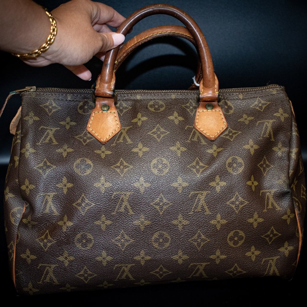 Louis Vuitton Speedy
